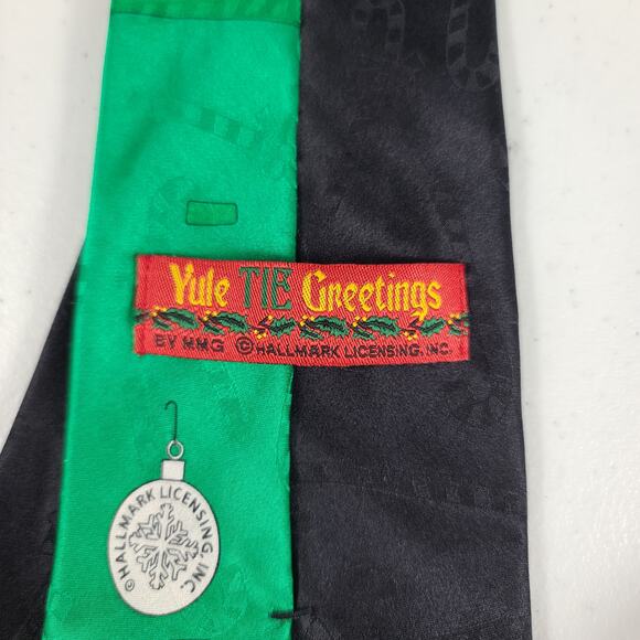 Hallmark Christmas Holiday Santa Reindeer Silk Tie - Picture 2 of 2